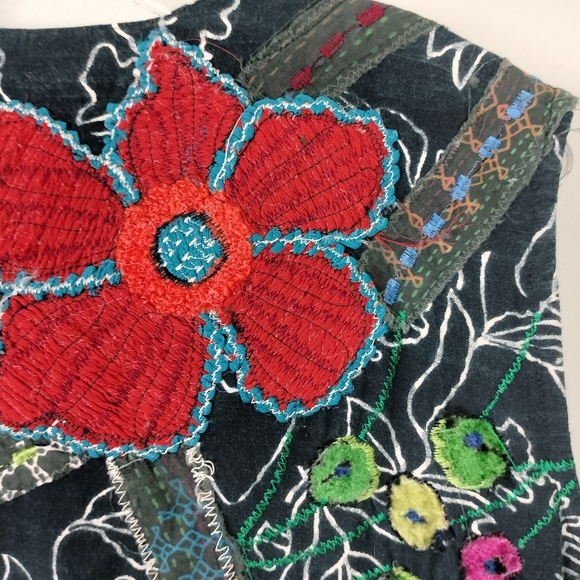 Chico's Super Unique Quilted Mixed Fabric Embroidered Waist Coat Sz. 1 (Lg) - Picture 8 of 14